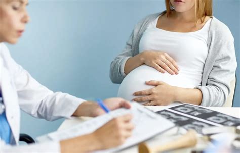 孕8周胎停会有什么反应吗