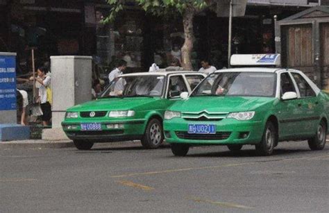 宁南县的出租车