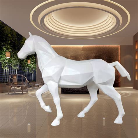 宁波玻璃钢马雕塑