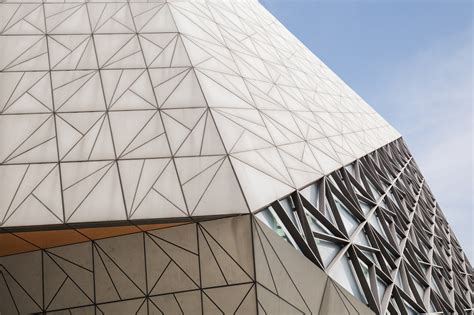 安徽玻璃铝单板幕墙装饰工程公司