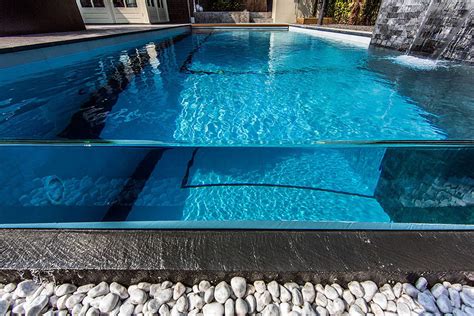 常州有机玻璃亚克力游泳池多少钱