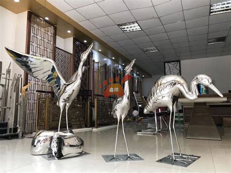 广东不锈钢动物鹤雕塑