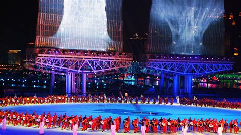广州亚运会开幕式惊艳外国人
