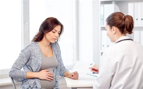 怀孕一直有宫腔积液怎么办