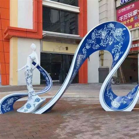 惠州城市广场雕塑玻璃钢