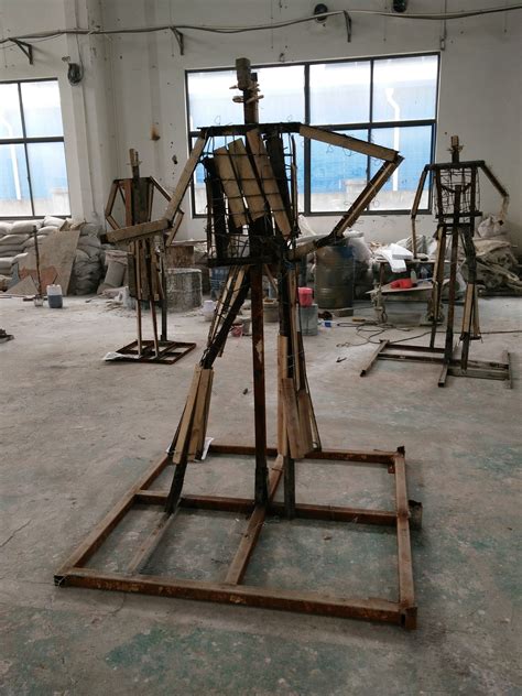 扬州玻璃钢雕塑制作流程