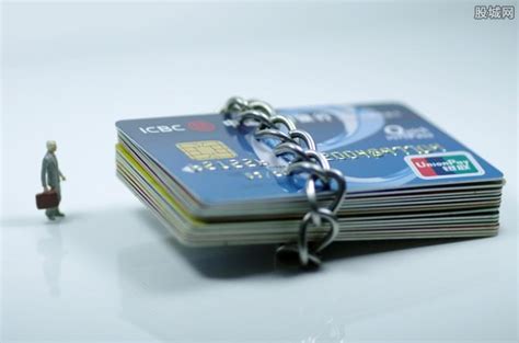 新加坡留学会冻结银行卡吗