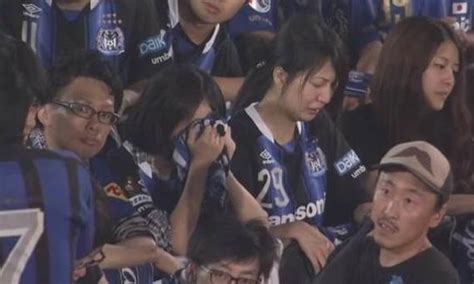 日本球迷大哭