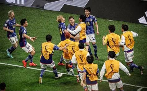 日本队赢球因为主教练极限自救