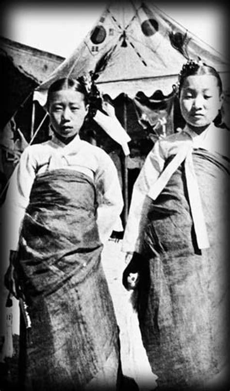 朝鲜女性上世纪照片
