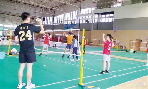 杭州羽毛球培训班一般多少钱