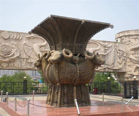 杭州铸铜雕塑价格