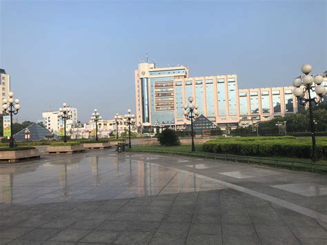 桂林中心广场哪里停车