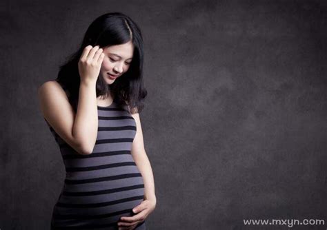 梦见自己怀孕了胎动明显是什么预兆