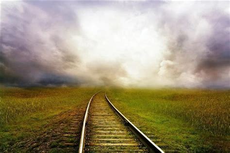梦见铁轨和火车
