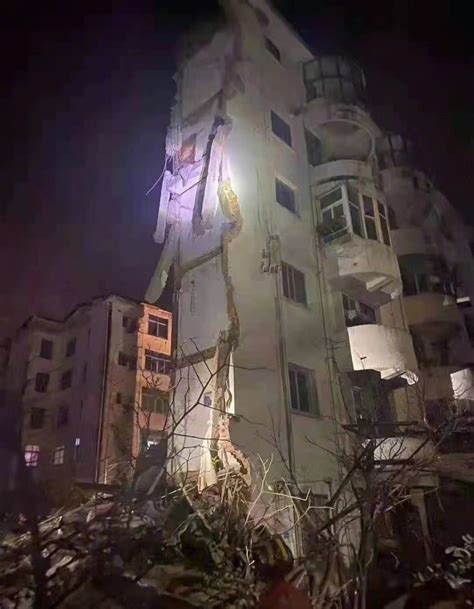 楼房坍塌事故39名失联人员情况