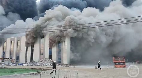 江苏徐州新建厂房着火