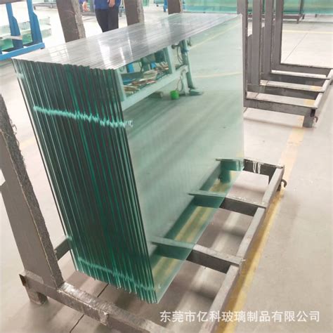 江西抚州东乡达亿钢化玻璃厂