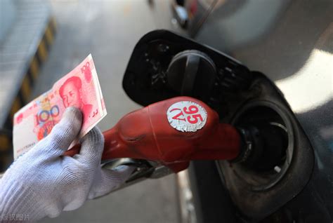 油价或迎今年最大降幅是多少
