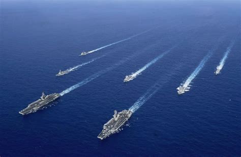 油管上看中国军舰现身美国海域
