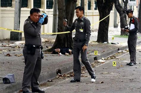 泰国枪击案已致36死 谁负责后果