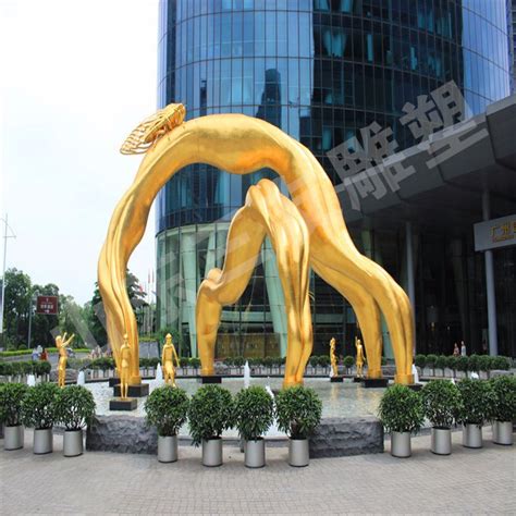 淄博公园玻璃钢雕塑定做