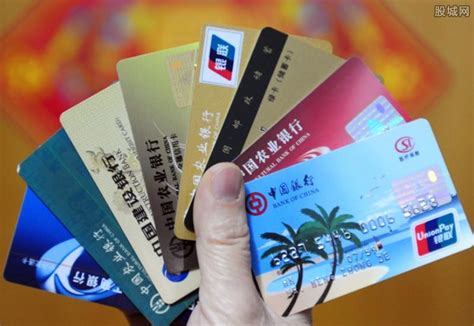 深圳办银行卡需要存钱吗