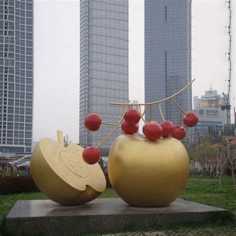 深圳苹果雕塑