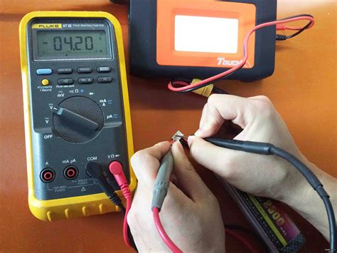 温度传感器电流怎么用万用表检测