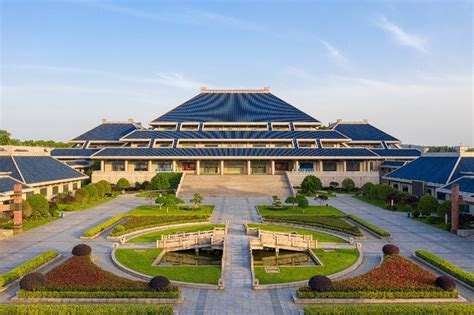 湖北省博物馆官方网站