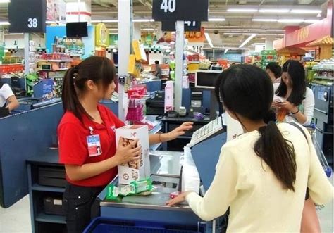 漳州超市上班工资多少