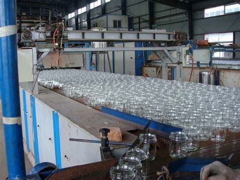 牙克石玻璃制品厂
