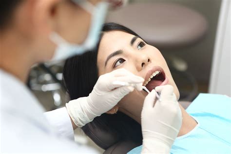 牙科诊所治牙会感染艾滋病吗