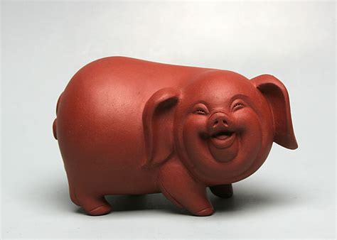 猪的创意雕塑