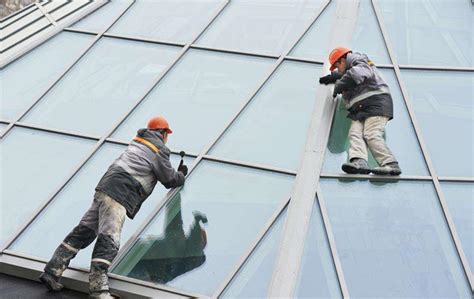玻璃幕墙安装施工方法及技术措施