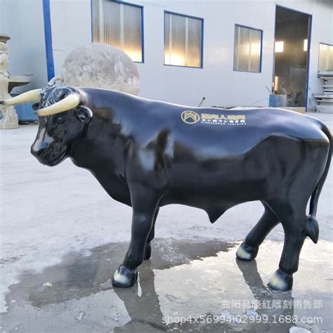 玻璃钢动物牛雕塑供应商