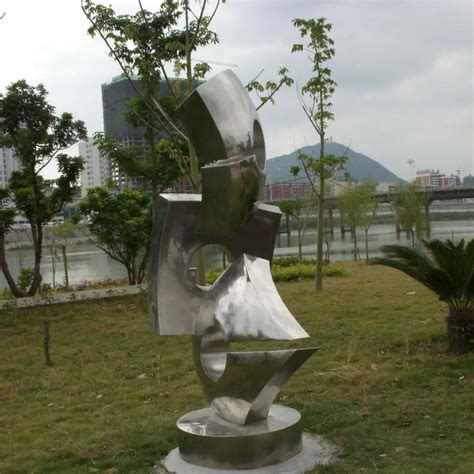 玻璃钢广场雕塑采购