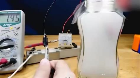 电容传感器实验视频
