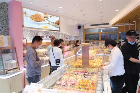 睢县深圳贸易广场蛋糕店