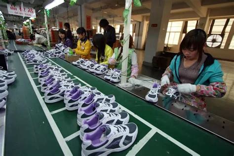 福建鞋厂压一个月工资