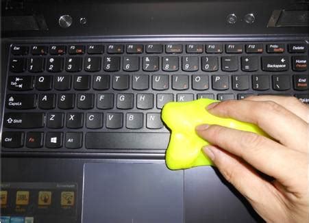 笔记本小键盘怎么清理