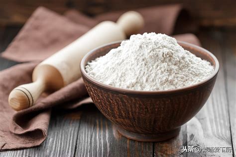 粘米粉是普通的大米粉吗