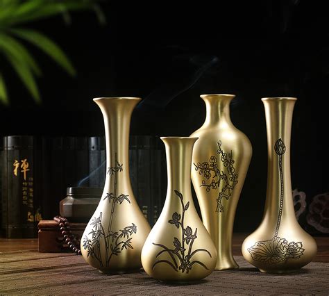 纯铜花瓶养富贵竹