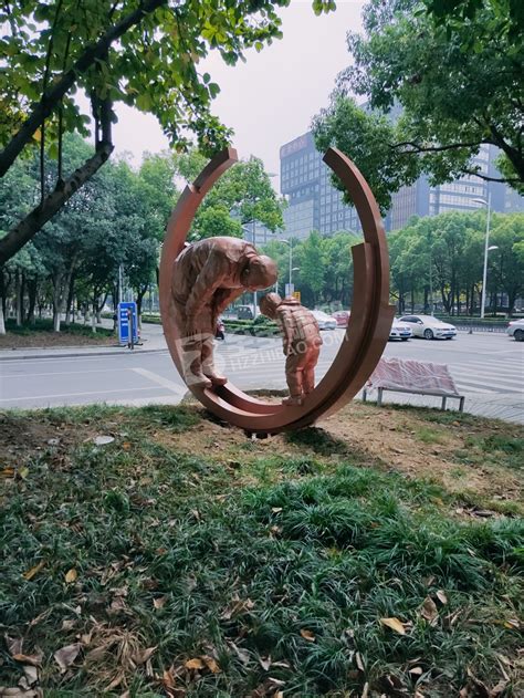 绍兴公园玻璃钢雕塑要多少钱