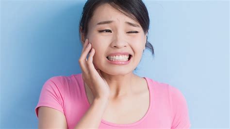 缓解牙疼的8个简单方法