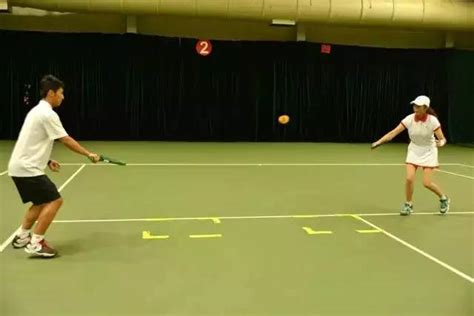 网球各种步法击球训练