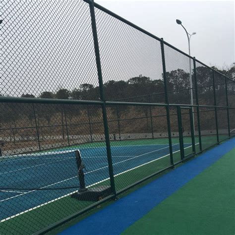 网球场围栏一般多高