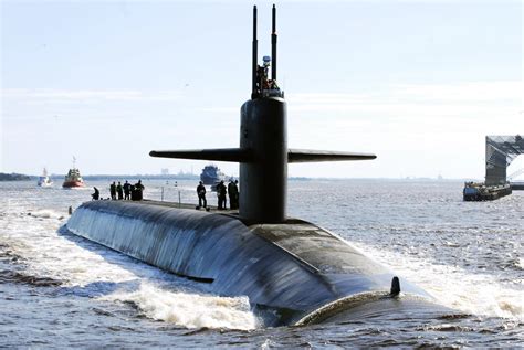 美国潜艇事件国防部发言