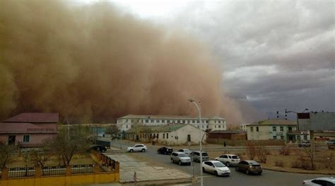 蒙古国沙尘暴爆发原因