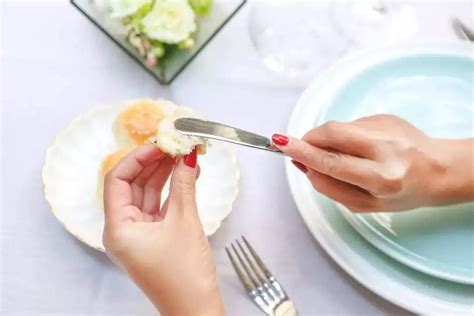 西餐中刀叉如何使用简单